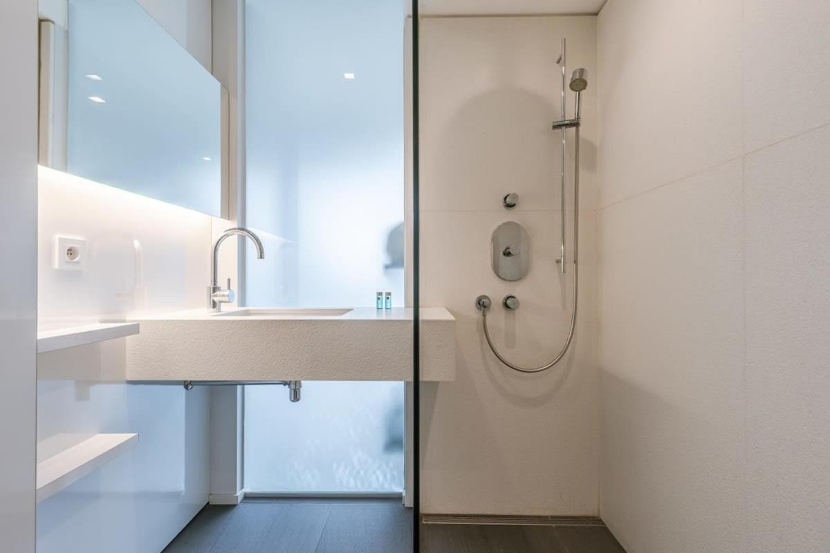 Modern Apartment In Centre Of Knokke エクステリア 写真