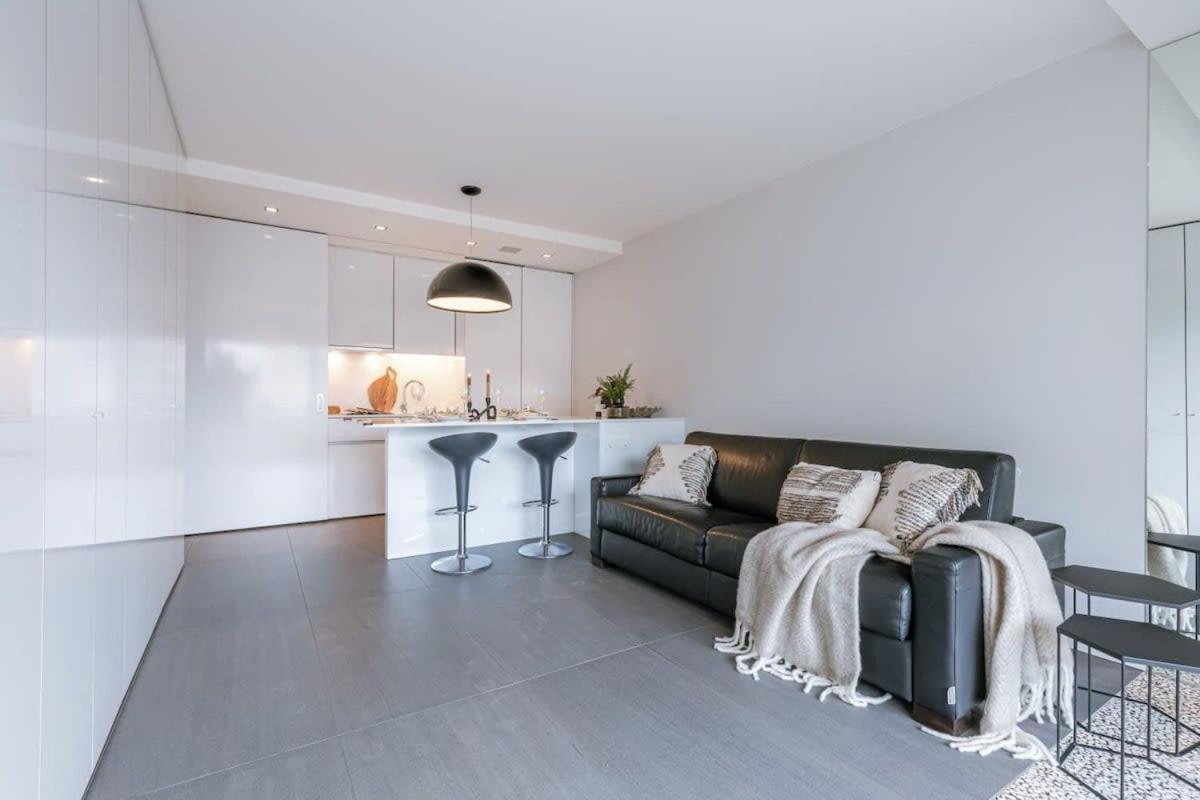 Modern Apartment In Centre Of Knokke エクステリア 写真